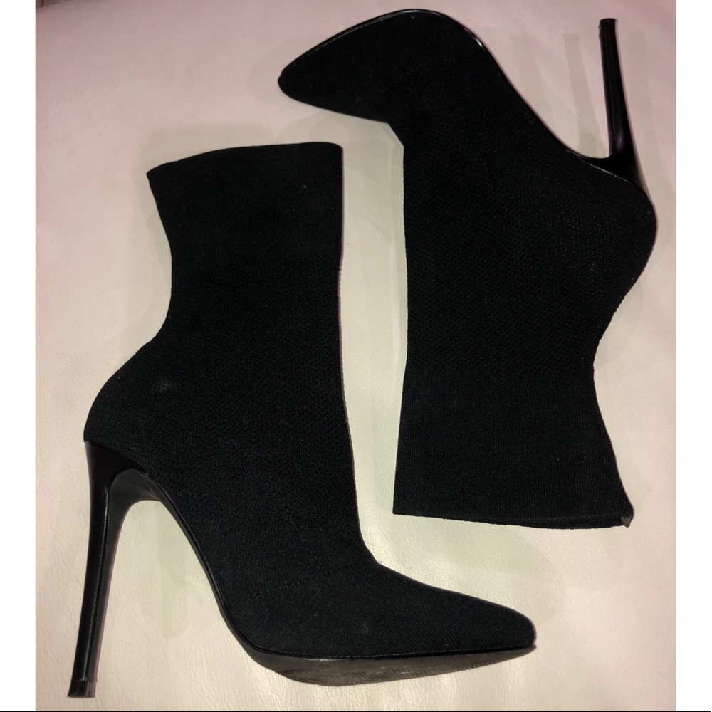 Steve Madden — “Dolan” Boot